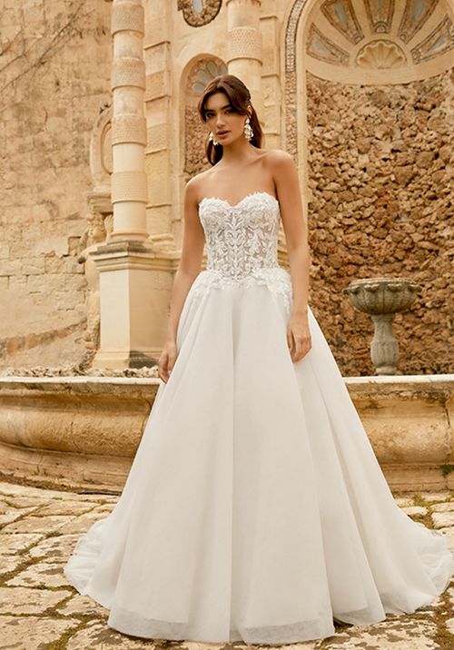 44490, Sincerity Bridal