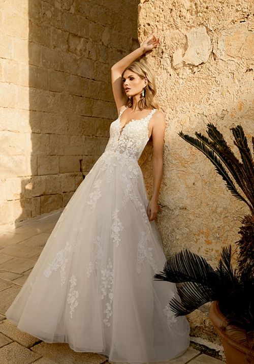 44492, Sincerity Bridal