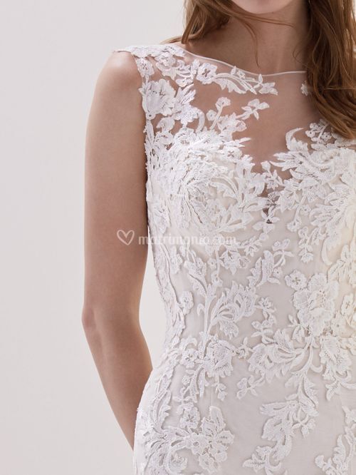pronovias emerald