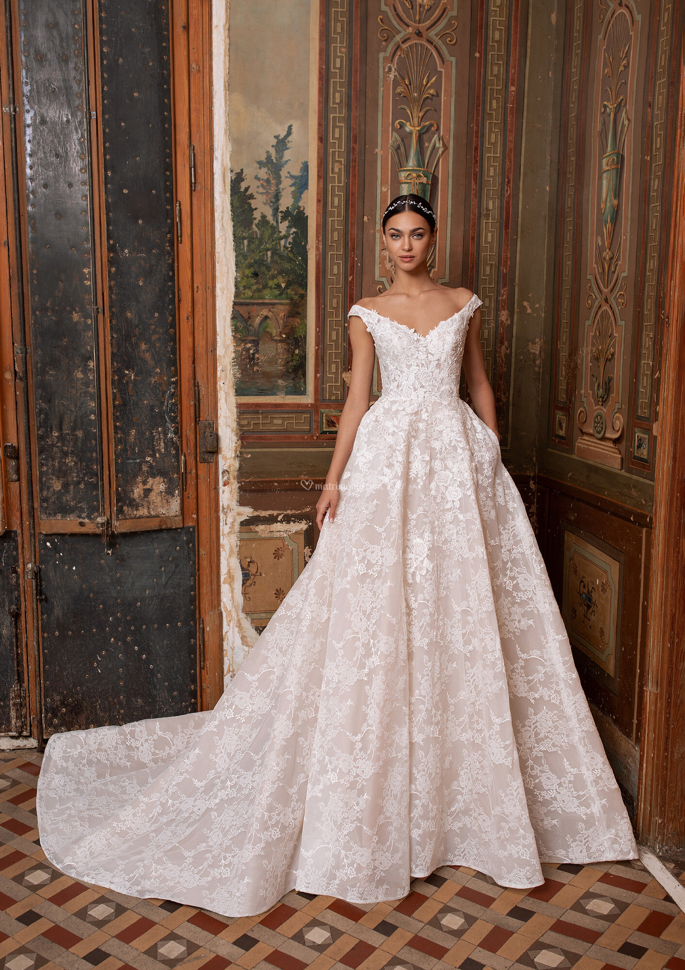 Abiti da Sposa di Pronovias - THEBE - Matrimonio.com
