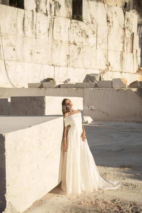 Lucia, Galvan Sposa