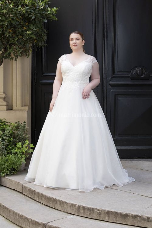 228-13, Curvy By The Sposa Group Italia