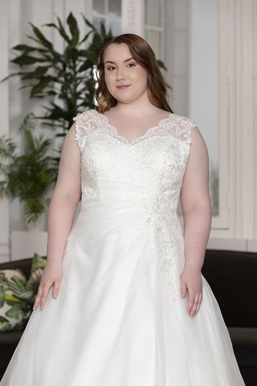228-12, Curvy By The Sposa Group Italia