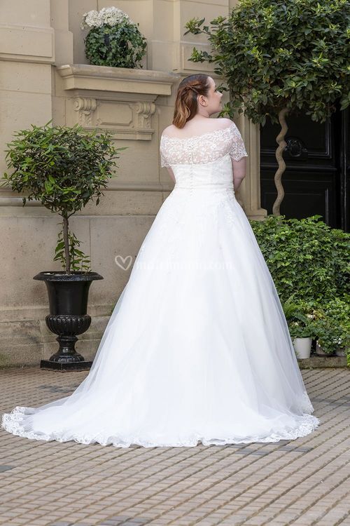 228-09, Curvy By The Sposa Group Italia