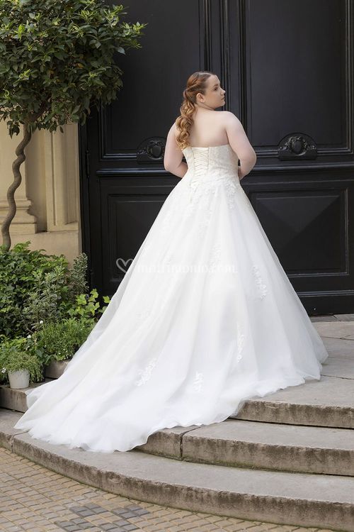 228-01, Curvy By The Sposa Group Italia