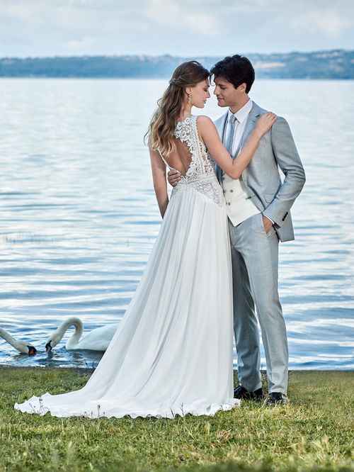 BT8I2034, Pronovias