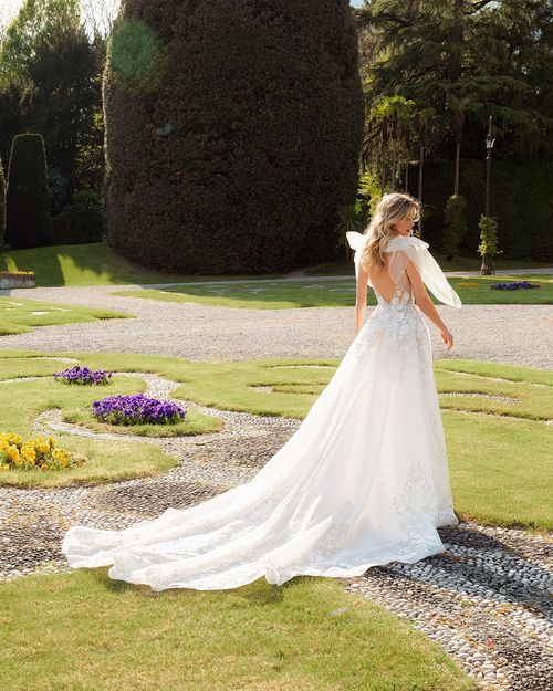 22-02, Berta Bridal