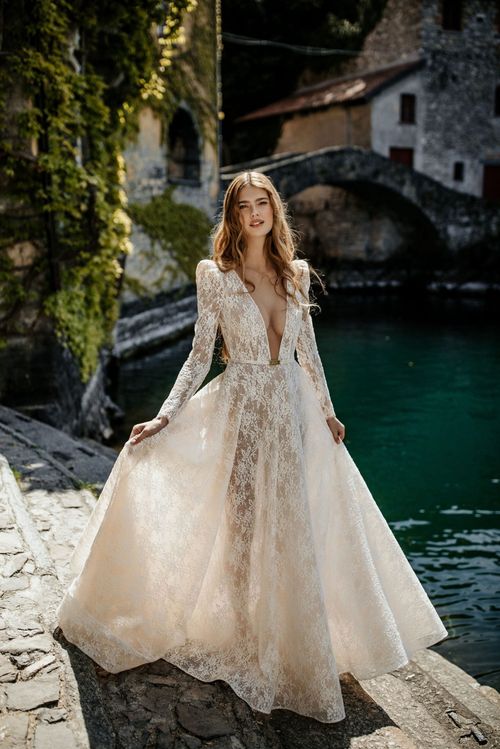 22-32, Muse by Berta