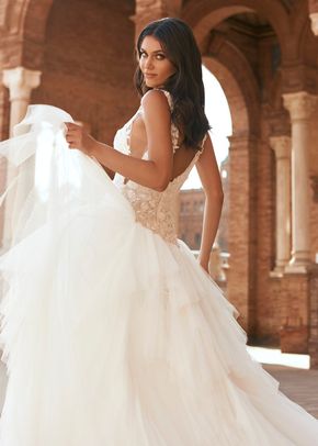 AMAYA, Pronovias