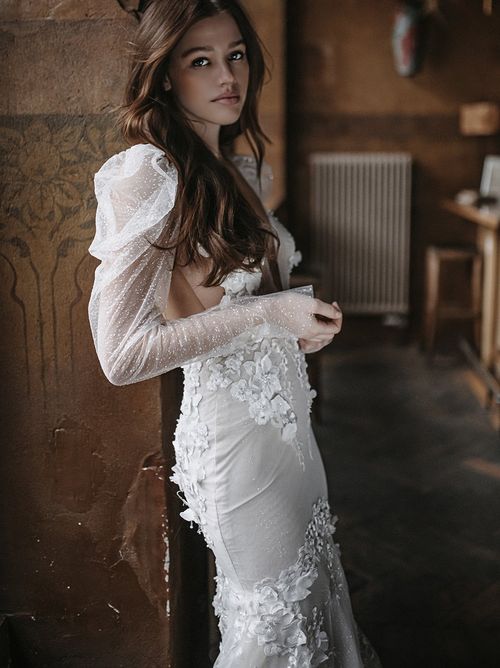 Faye, Galia Lahav