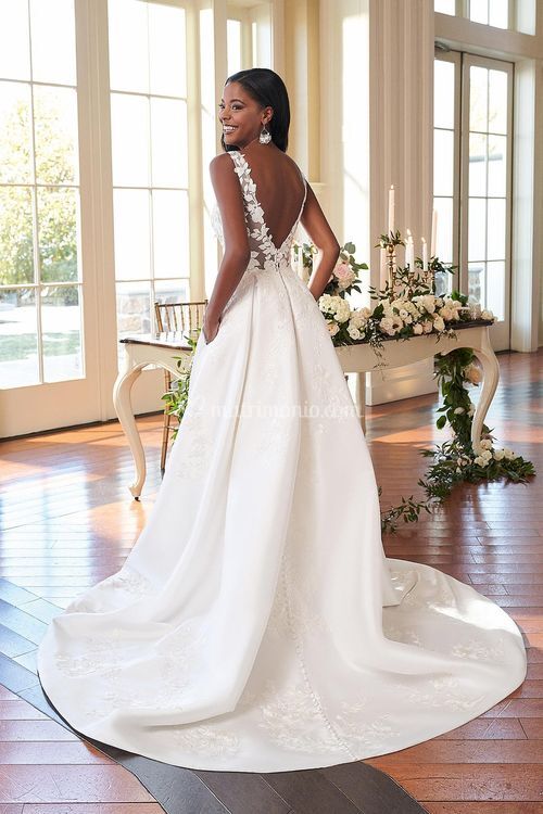 44290, Sincerity Bridal