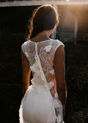 Valerie, Viero Bridal