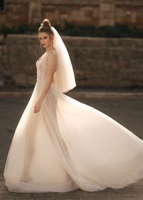 Jenifer, Berta Bridal