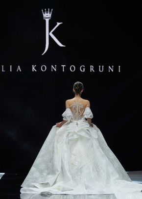 JK 59, Julia Kontogruni