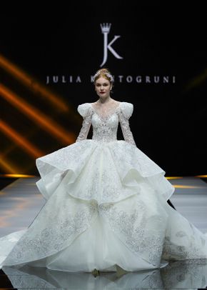 JK 25, Julia Kontogruni