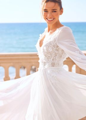 NESSA, Pronovias