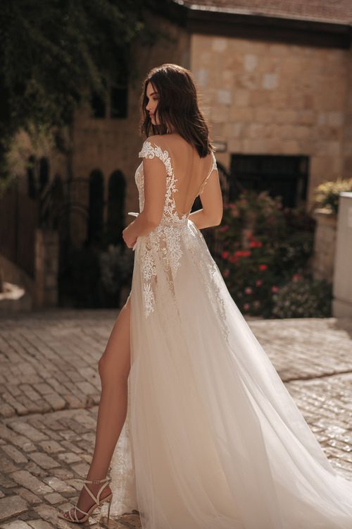 22-117, Berta Bridal