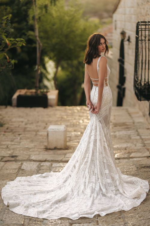 22-112, Berta Bridal