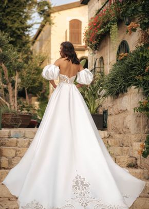 22-116, Berta Bridal