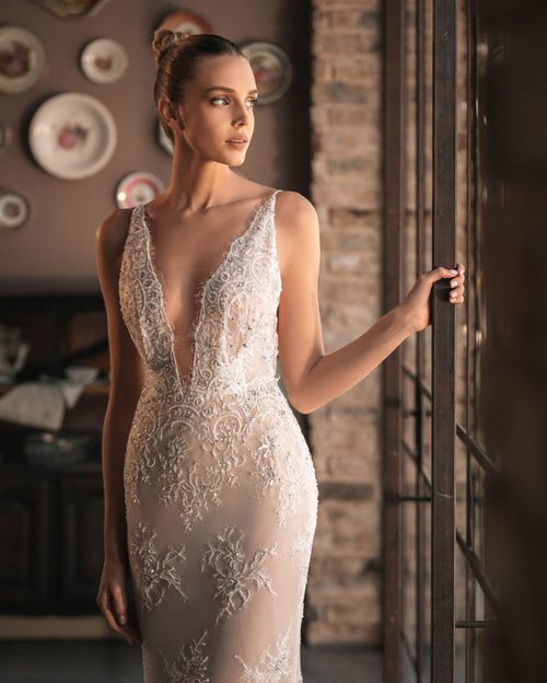 23-08, Berta Bridal