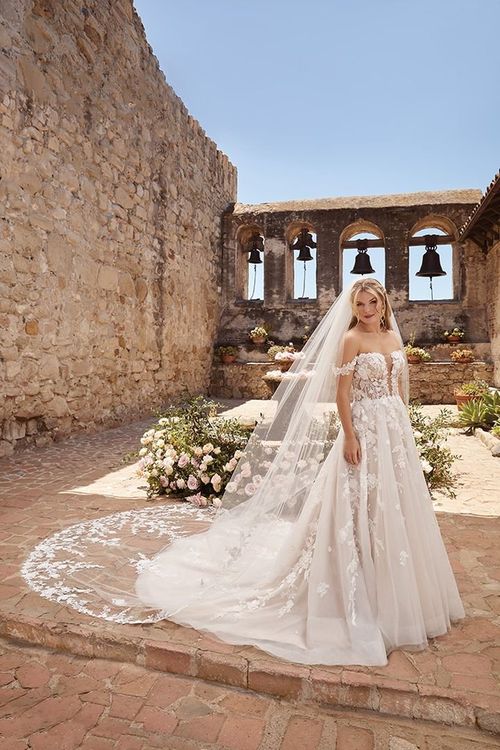 ELIANA, Casablanca Bridal