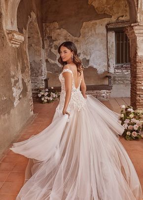 LENA, Casablanca Bridal