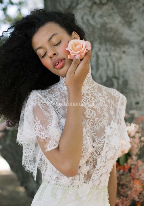 GRACE, Claire Pettibone