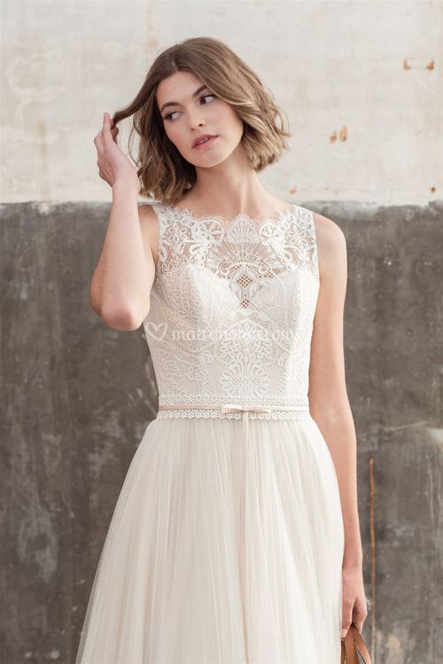 AMBAR, Fara Sposa