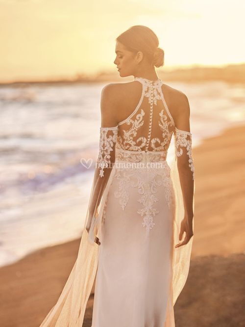 nala, Pronovias