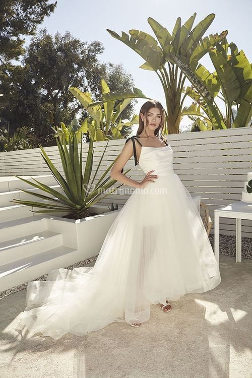 BRADSHAW SKIRT, Casablanca Bridal