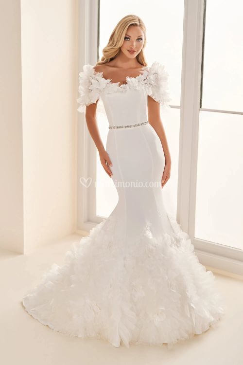 E2537, Mon Cheri Bridals