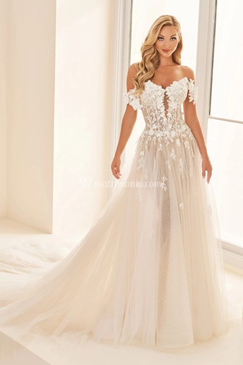 E2528, Mon Cheri Bridals