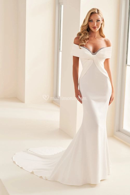 E2529, Mon Cheri Bridals