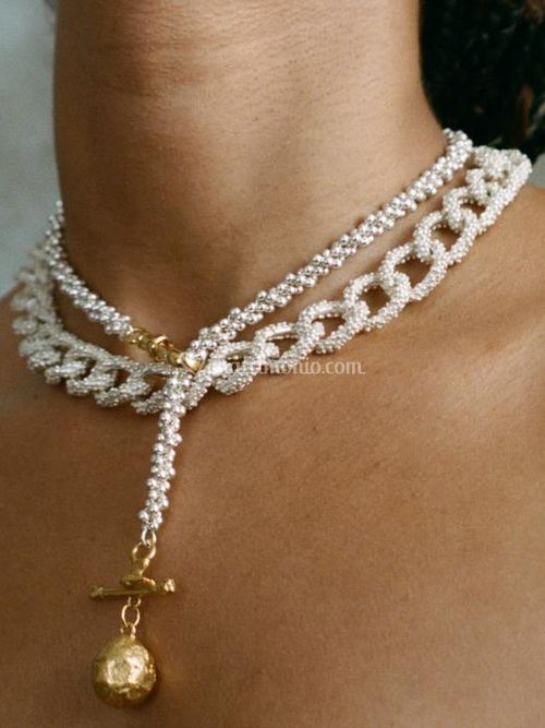 The Aphrodite Choker, Alighieri