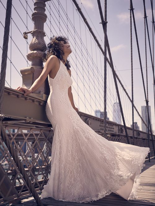 Sloan, Maggie Sottero