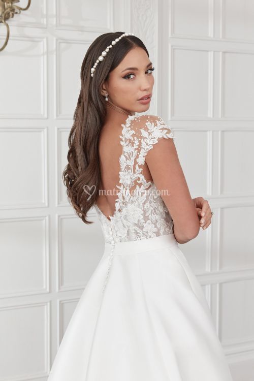 44361, Sincerity Bridal