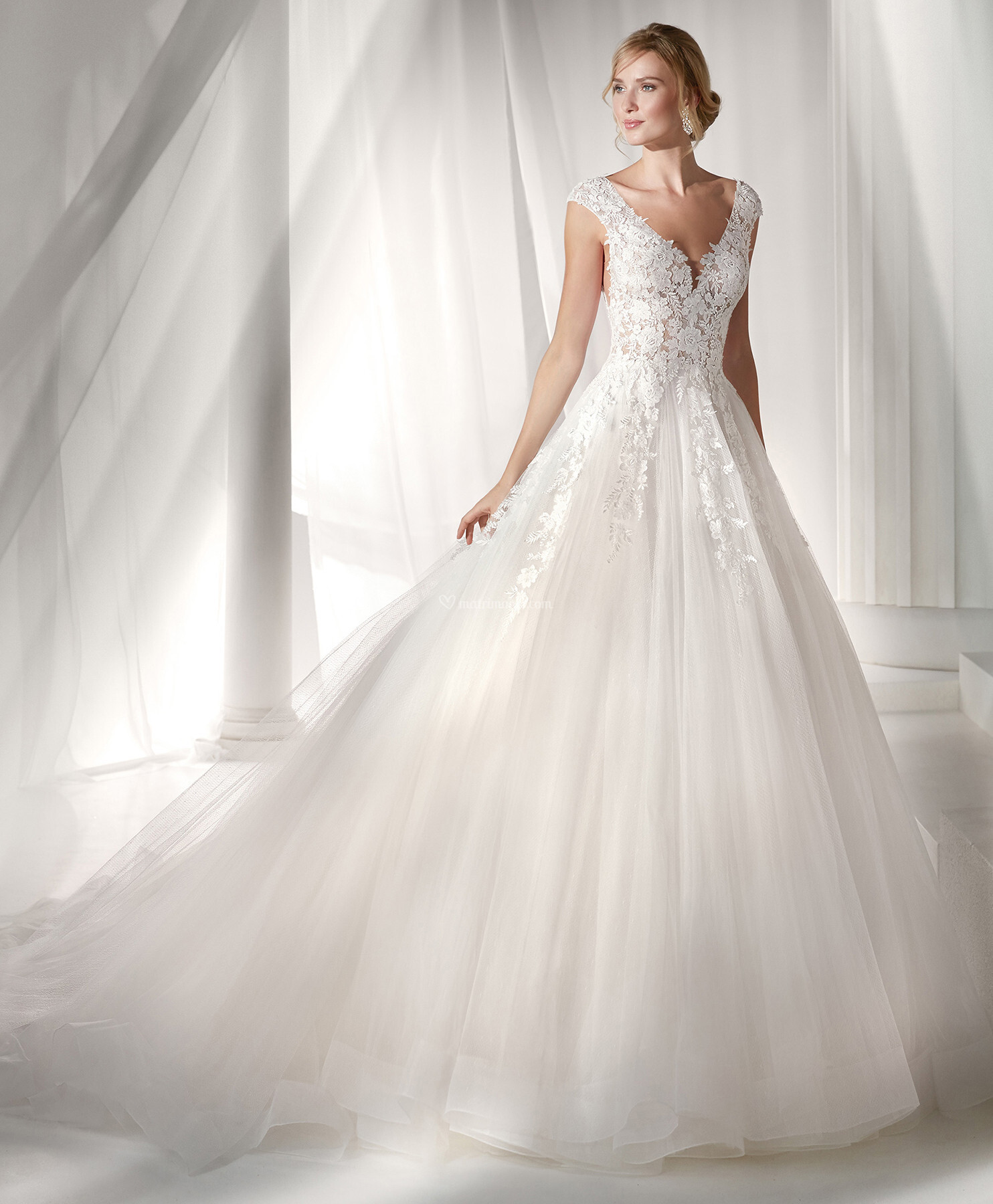 prezzi abiti da sposa nicole 2019