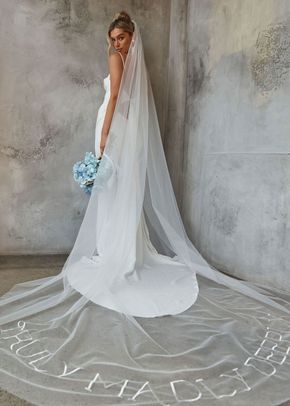 TRULY MADLY DEEPLY LONG VEIL , 321
