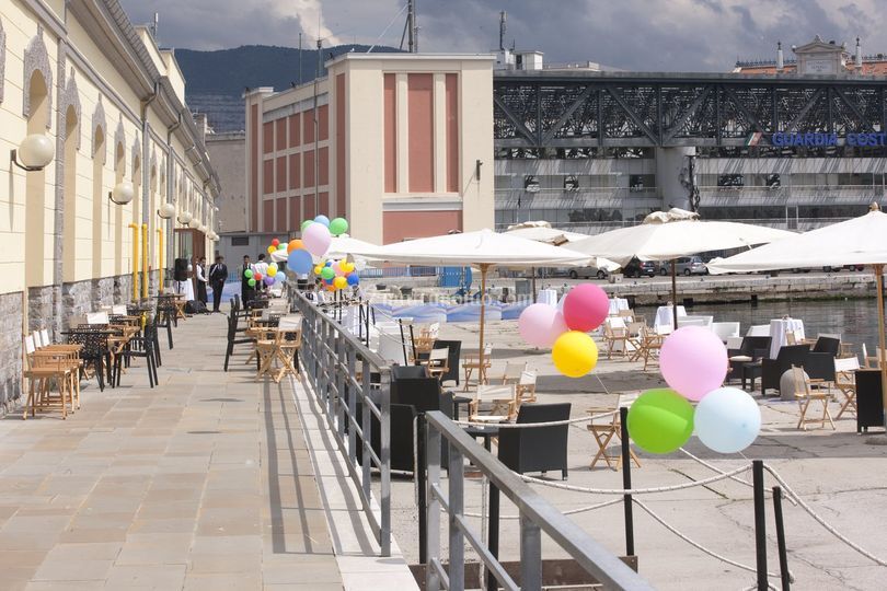 Esterno Molo Iv Di Trieste Terminal Passeggeri Spa Molo Iv Foto