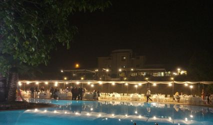 download hotel lloyds baia