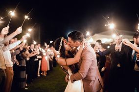 Alice Ongaro Wedding Stories
