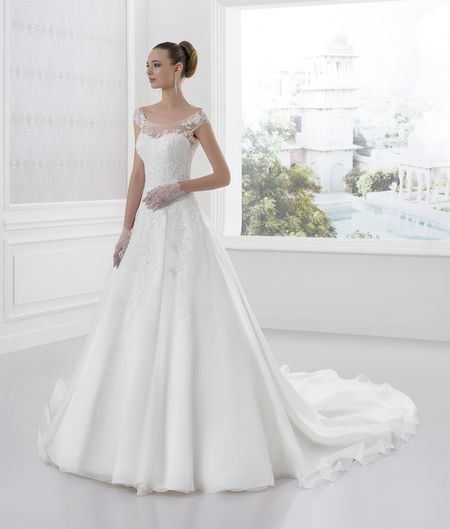 Vestiti Da Sposa Per Le Piu Basse 35 Proposte Per Slanciare La Vostra Silhouette