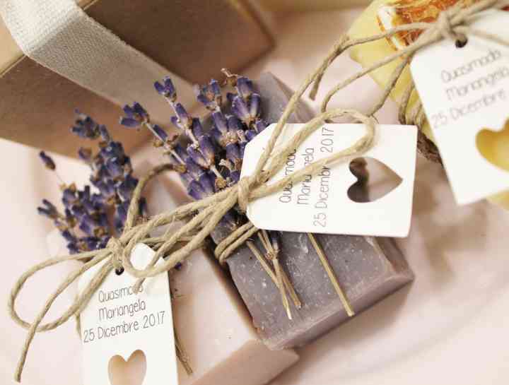 Matrimonio Alla Lavanda Come Decorare Le Nozze Con La Pianta Dal Colore Piu Amato Dell Anno