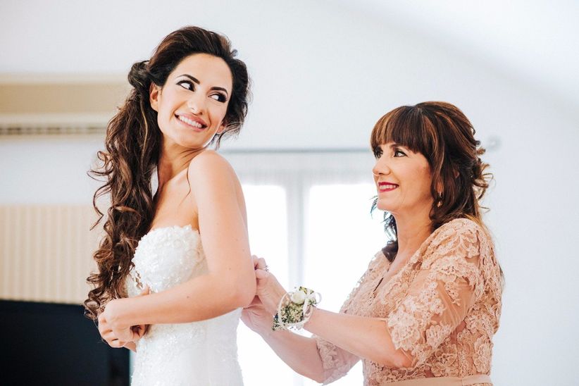 Madre della sposa: 6 consigli per la scelta dell'abito