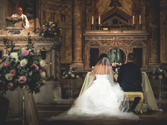 Il matrimonio di Giulia e Paolo a Pomezia, Roma 16
