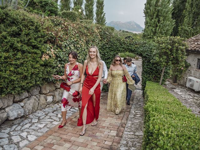 Il matrimonio di Marco e Enrica a Castel Campagnano, Caserta 33