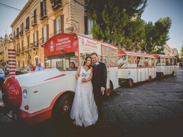 Il matrimonio di Rowena e Nicola a Bari, Bari 37