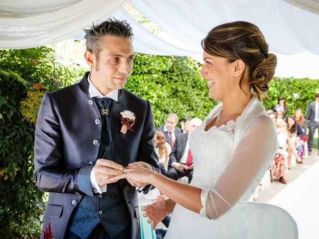 Il matrimonio di Vittorio e Jessica a Fino Mornasco, Como 35