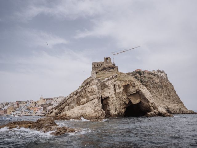 Il matrimonio di Pietro e Barbara a Procida, Napoli 61