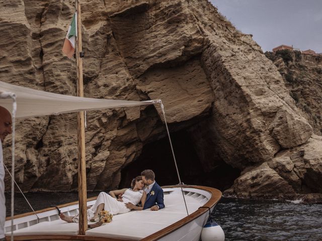 Il matrimonio di Pietro e Barbara a Procida, Napoli 71